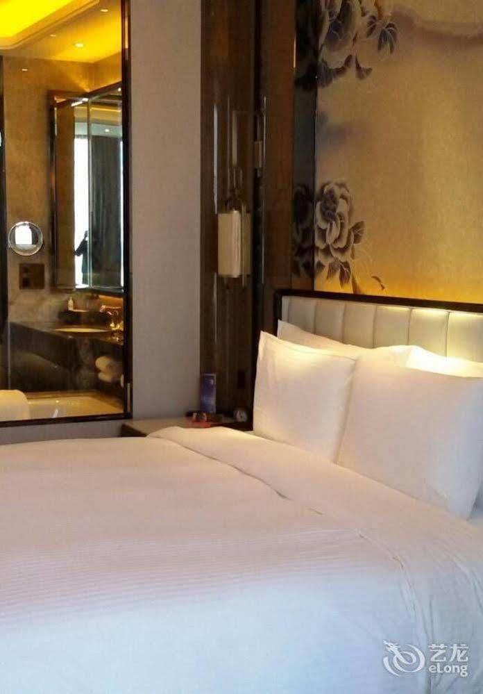 Wanda Vista Kunming Hotel Kültér fotó