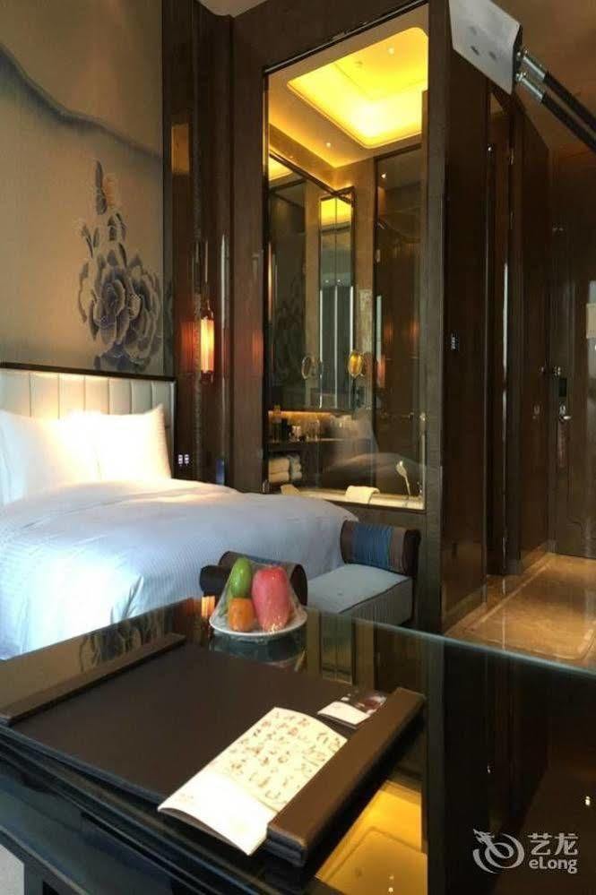 Wanda Vista Kunming Hotel Kültér fotó